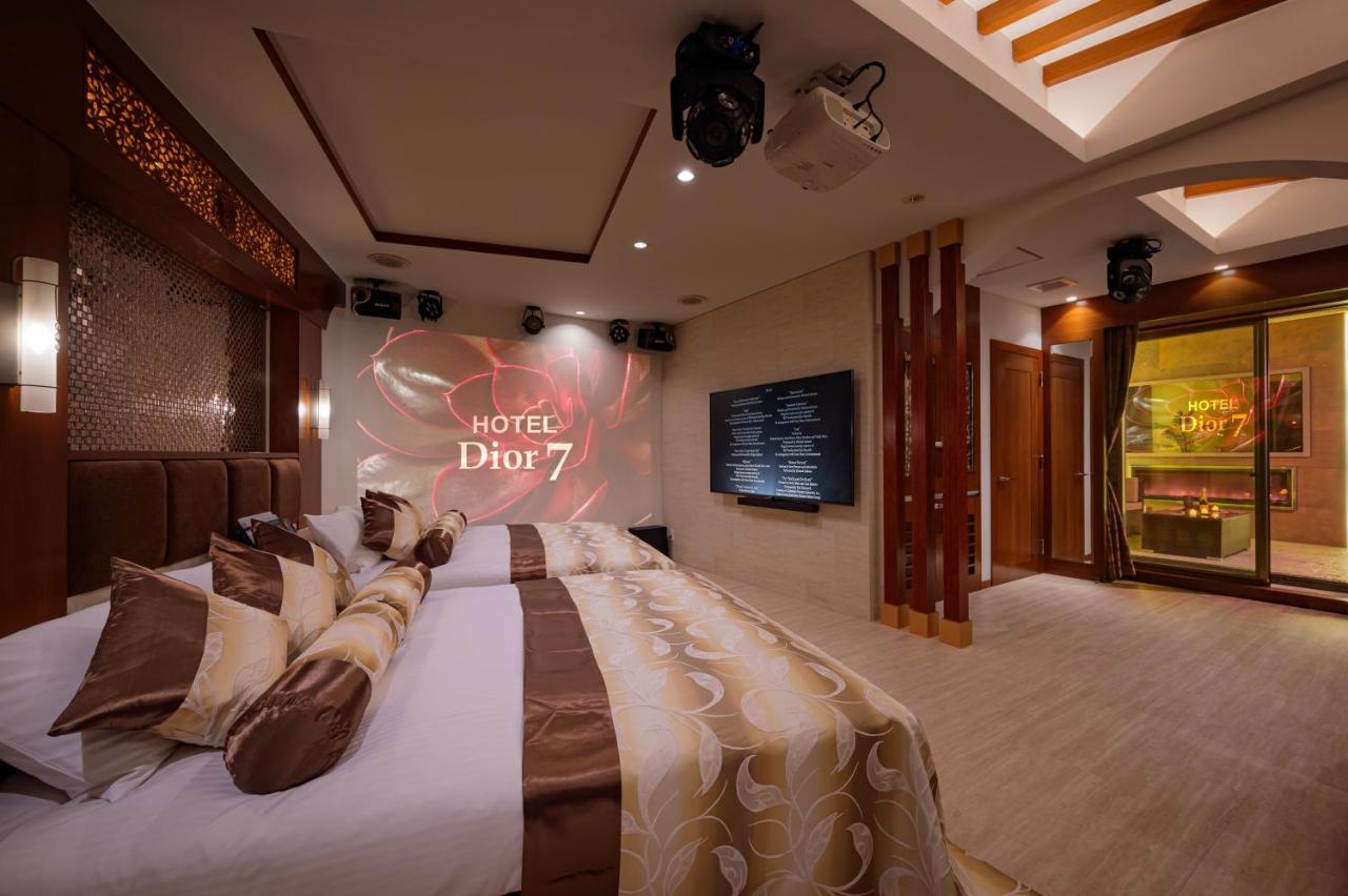 Hotel Dior7つくば Tsuchiura Eksteriør bilde